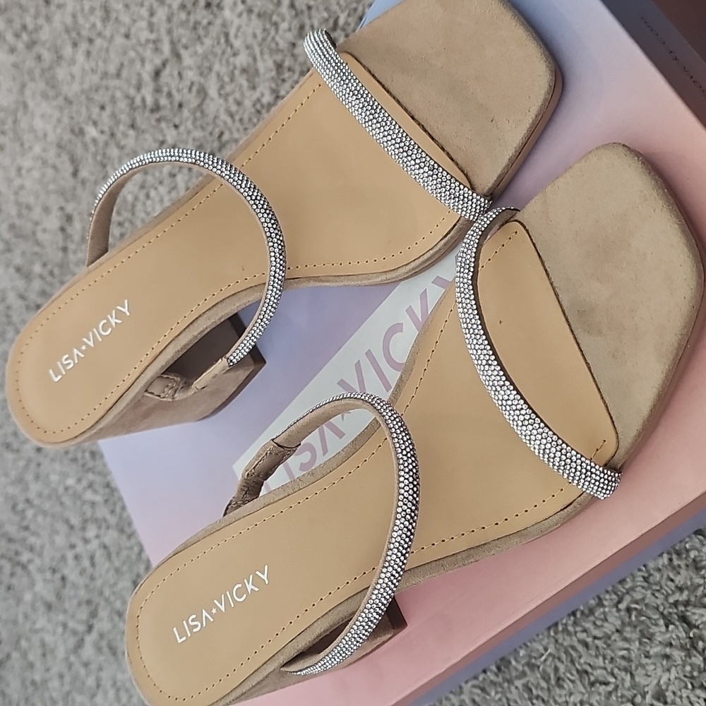 Lisa Vicky Mood Pave' Nude and Silver Heels NIB Size 7.5 - Picture 4 of 8